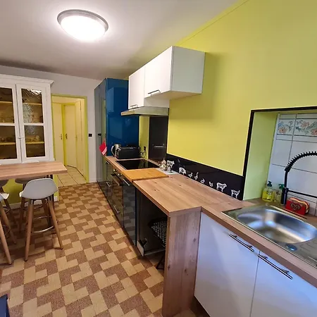 Entre Nancy Et Metz Avec Terrasse - Fr-1-584-362 Appartement Belleville (Meurthe-et-Moselle)